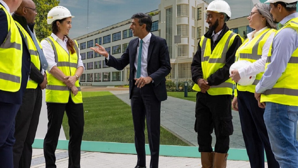 Indian homebuyers, real estate, London property, Barratt London, UK prime minister, Rishi Sunak, funding, housing project, overseas investors, investment, UK government, Hayes Village