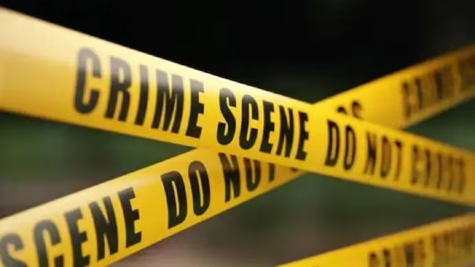 Air hostess found dead in Mumbai flat with her throat slit