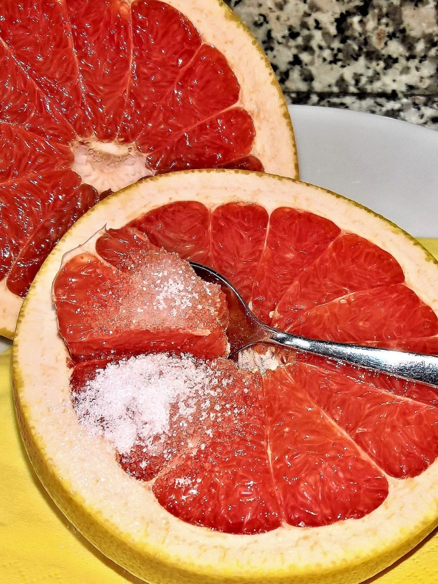 All you need to know about sideeffects of grapefruit juice