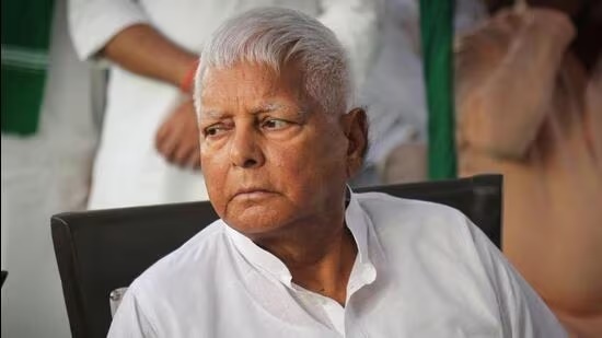 Bail granted to Lalu Yadav, Tejashwi Yadav in alleged job scam case