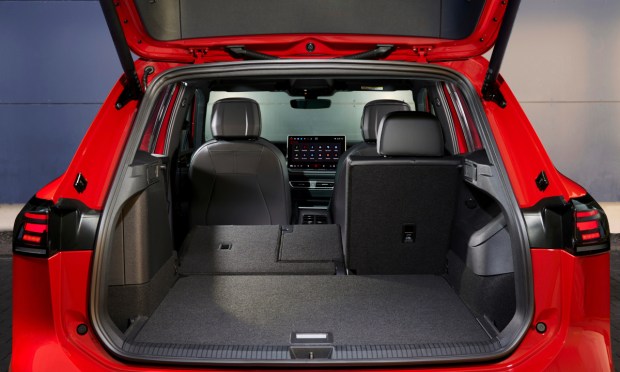 Volkswagen Tiguan boot