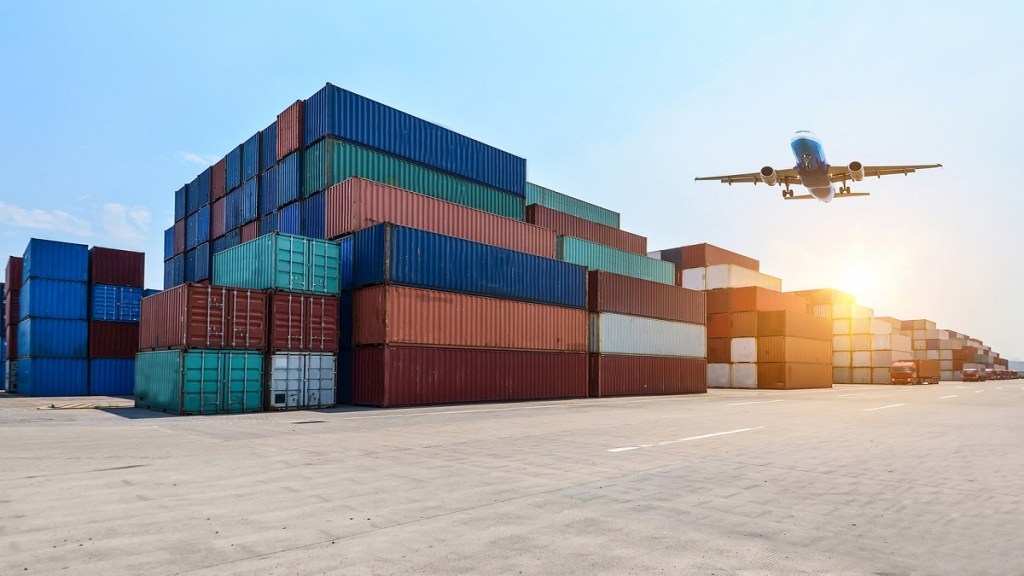 customs, clearance, exports, imports, trade, importer exporter code, valuation, hsn codes, preferential tariffs, FTAs, gst, custom brokers, EDI, cbic, logistics