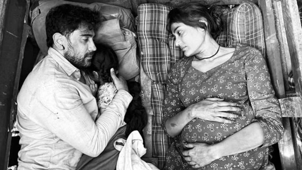 Ghuspaith–Beyond Borders, Amit Sadh, Ghuspaith–Beyond Borders review, Ghuspaith–Beyond Borders download, Danish Siddiqui, photojournalist Danish Siddiqui, Amit Sadh films, entertainment