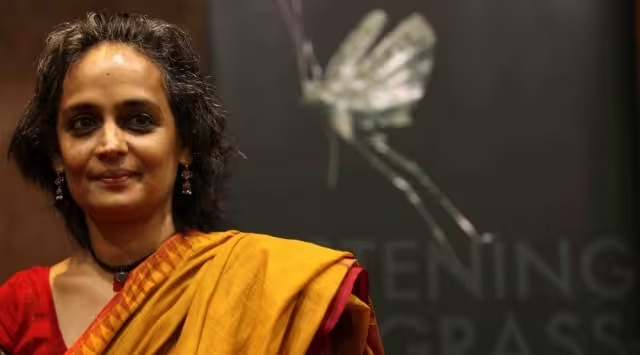 Delhi L-G grants sanction to prosecute Arundhati Roy in 2010 'provocative speeches' case