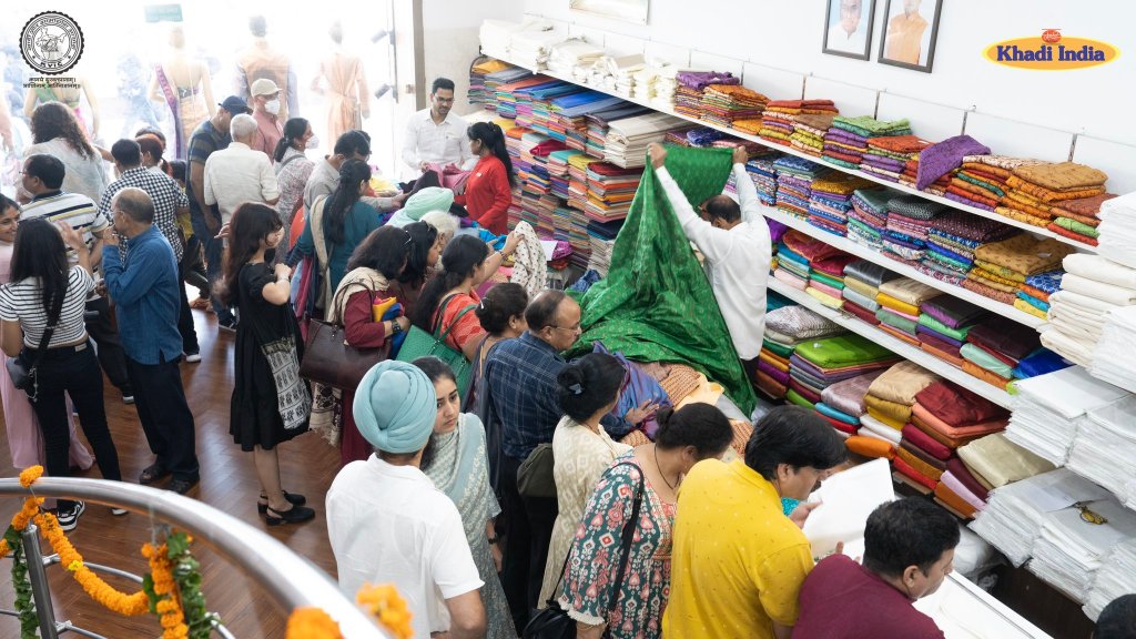 Narendra modi, Khadi, Gandhi Jayanti, Khadi sales data, Gandhi Jayanti sales of Khadi, Khadi India, kvic, Msme ministry, Narayan rane, Manoj kumar,