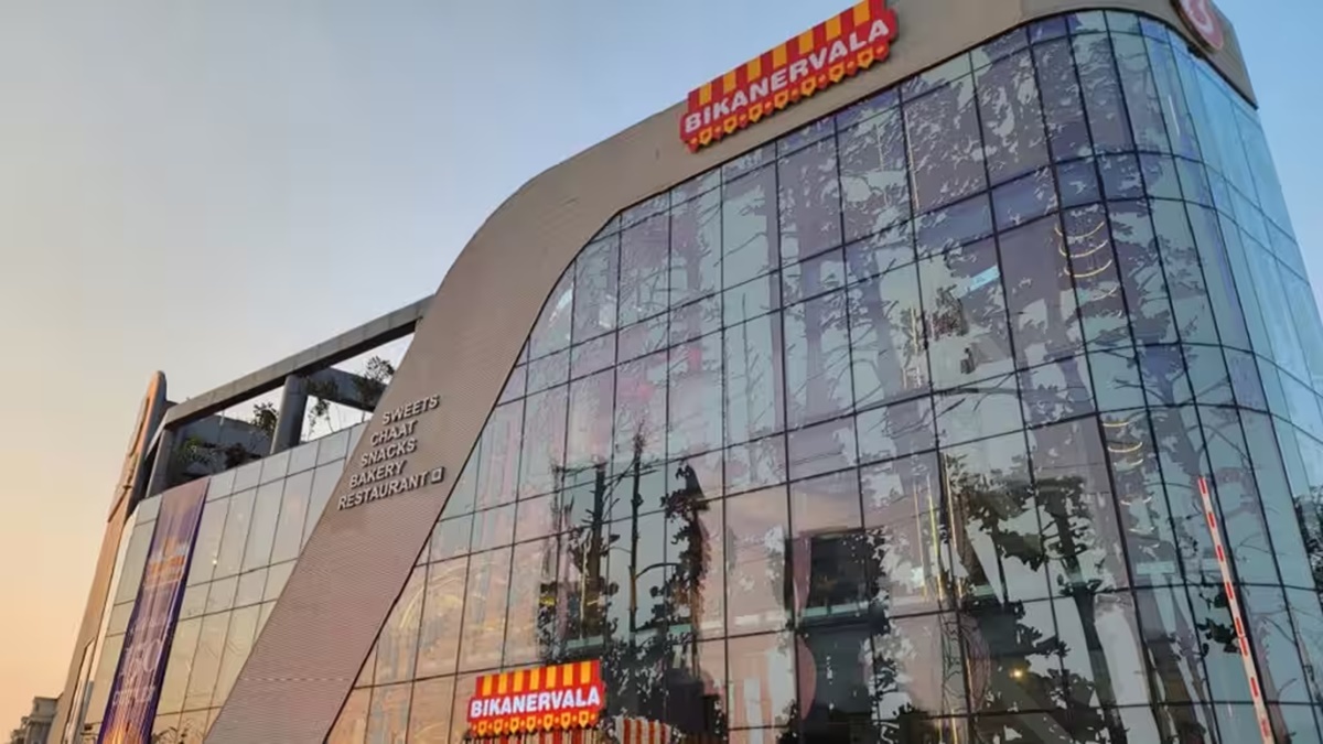 Kedarnath Aggarwal, chairman of Bikanervala, once a street vendor, passes  away - Industry News | The Financial Express