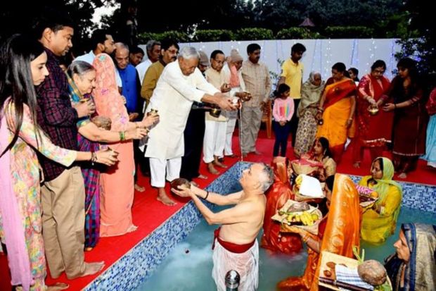 Patna: Bihar Chief Minister Nitish Kumar performs a ritual during 'Chhath Puja' festival, in Patna, Monday, Nov. 20, 2023. (PTI Photo)