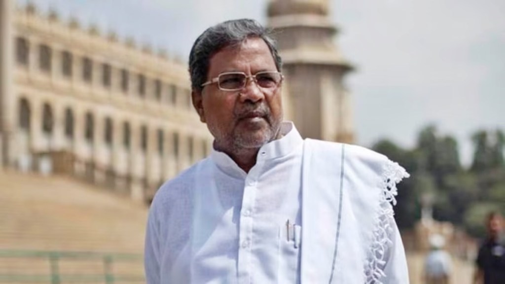 Poll body issues notice to Congress-led Karnataka govt for placing ads in poll-bound Telangana