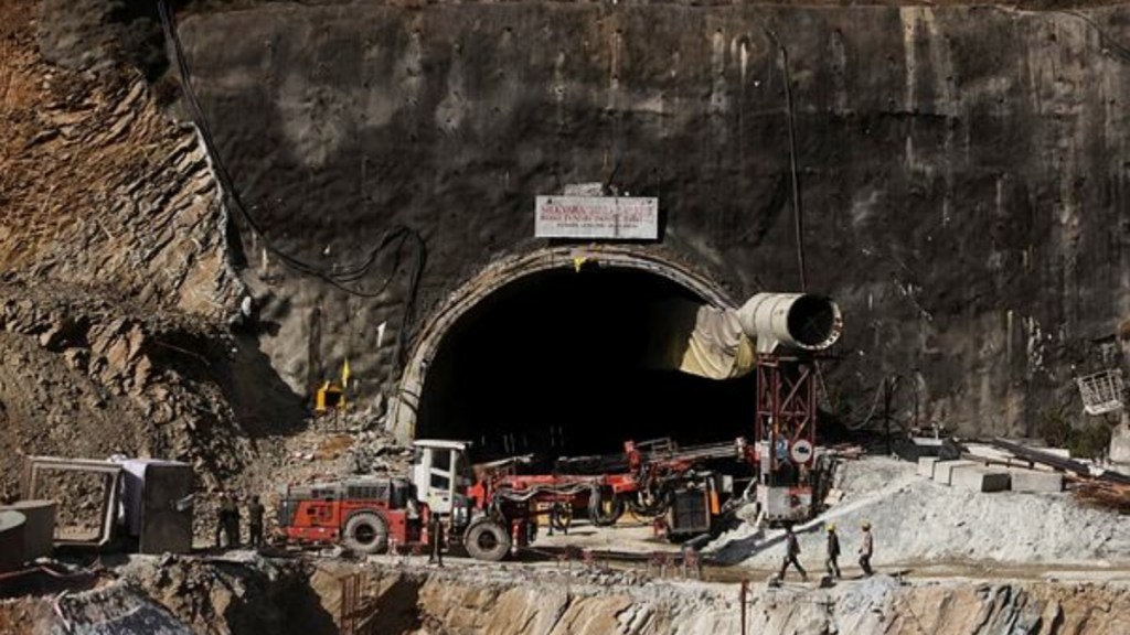 National Disaster Management Authority, NDMA tunnel collapse, workers in tunnel, Silkyara tunnel , Silkyara tunnel workers