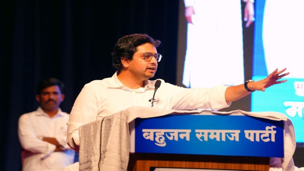 Akash, 28, entered politics in the run-up to the 2019 Lok Sabha elections.
(Photo: Facebook)