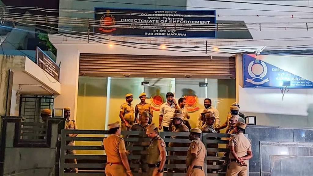 enforcement directorate, ed, vivo, vivo india, ed-vivo india, ed arrest, vivo makers in india, ed news, breaking news, vivo phones