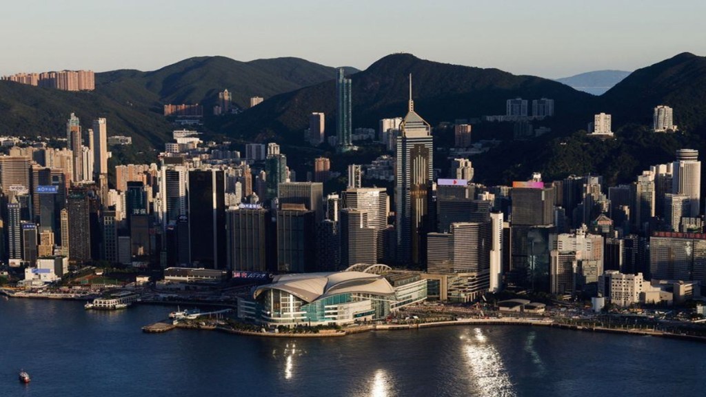 Hong Kong family offices, wealth, investors, new Capital Investment Entrant Scheme, stocks, funds, bonds,