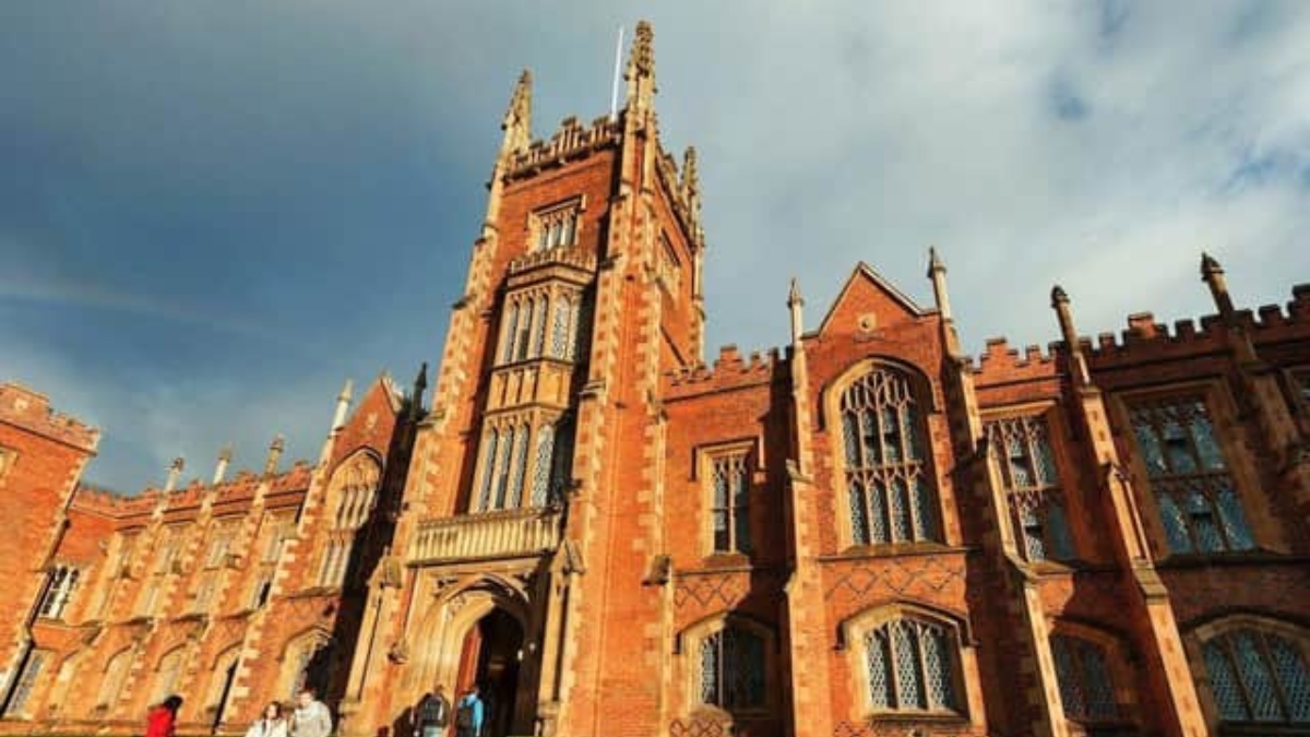 Университет королева отзывы. Университет королева отзывы. Университет квинс в белфасте. Университет королева отзывы. Университет карлтон в оттаве.