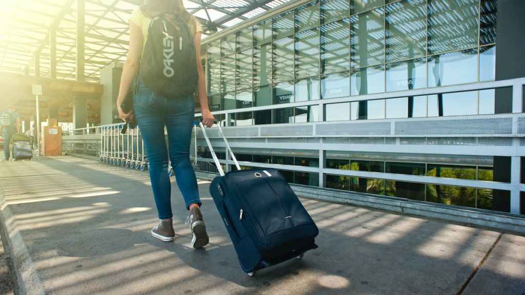 digital check-in, digital airport check in, digiyatra app, digiyatra, ministry of civil aviation, aviation news, airport check in procedure, Lucknow, Mumbai, Ahmedabad, Kochi, Jaipur, Guwahati, Delhi, Bangalore, Varanasi, Vijayawada, Pune, Hyderabad, and Kolkata airports