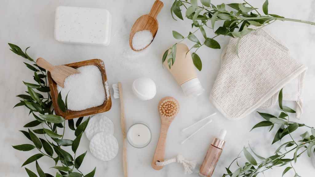 nat habit, direct to consumer, d2c, beauty and wellness, personal care, Bertelsmann India Investments, Fireside Ventures, Amazon India Fund, Mirabilis Investment Trust, Sharrp Ventures, annual recurring revenue, ayurveda, natural beauty products, peak xv ventures, redseer