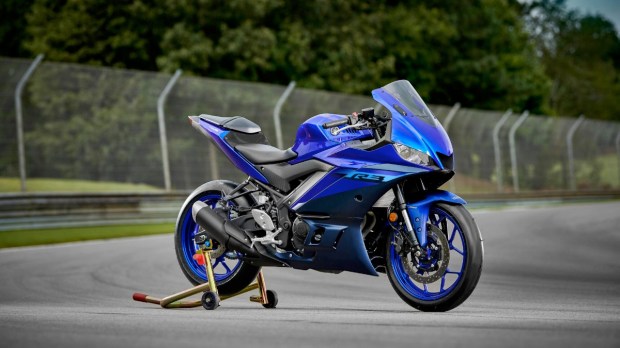 yamaha r3