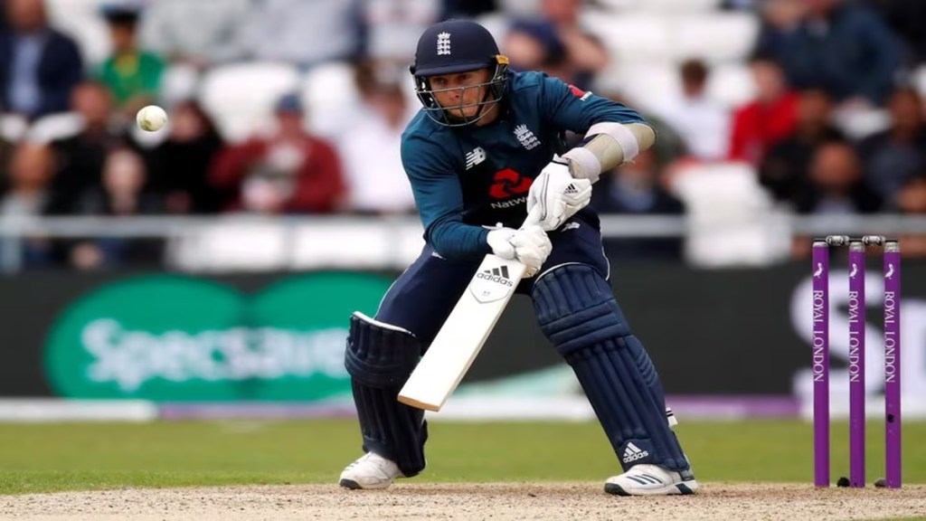 Tom Curran
