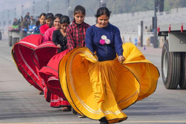 Folk artists during a rehearsal for the Republic Day Parade 2024 at the Kartavya Path. (Image: PTI)