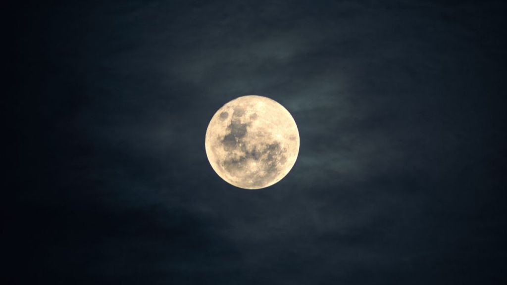 Moon shrinkage, lunar landslides, Moonquakes, Artemis crewed landings, lunar seismic patterns, NASA mission, lunar infrastructure, moon surface dynamics, planetary science study, Nicholas Schmerr