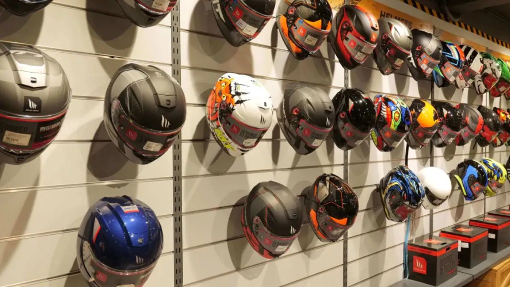 Helmet Manufacturers Association urges government to reduce GST on