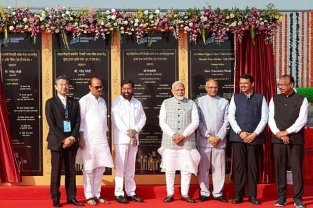 Prime Minister Narendra Modi with Maharashtra Governor Ramesh Bais, Chief Minister Eknath Shinde and Deputy Chief Ministers Devendra Fadnavis and Ajit Pawar during the inauguration of 'Atal Bihari Vajpayee Sewri-Nhava Sheva Atal Setu' in Navi Mumbai on January 12. (Image: PTI)