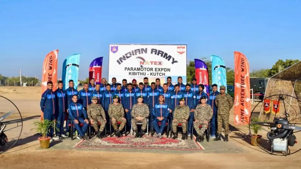 indian army, kargil war, indian army paramotor expedition, rann of kutch, army, defence, defence news