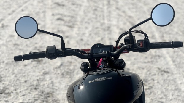 Hero Mavrick 440 handlebar