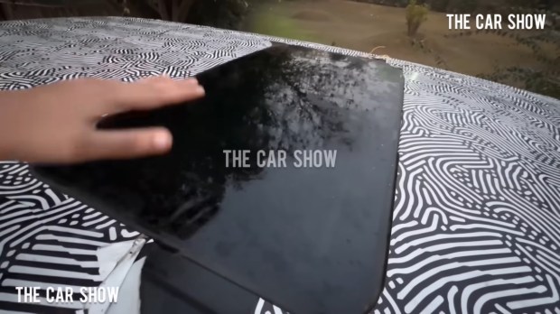 Mahindra 5-door Thar sunroof