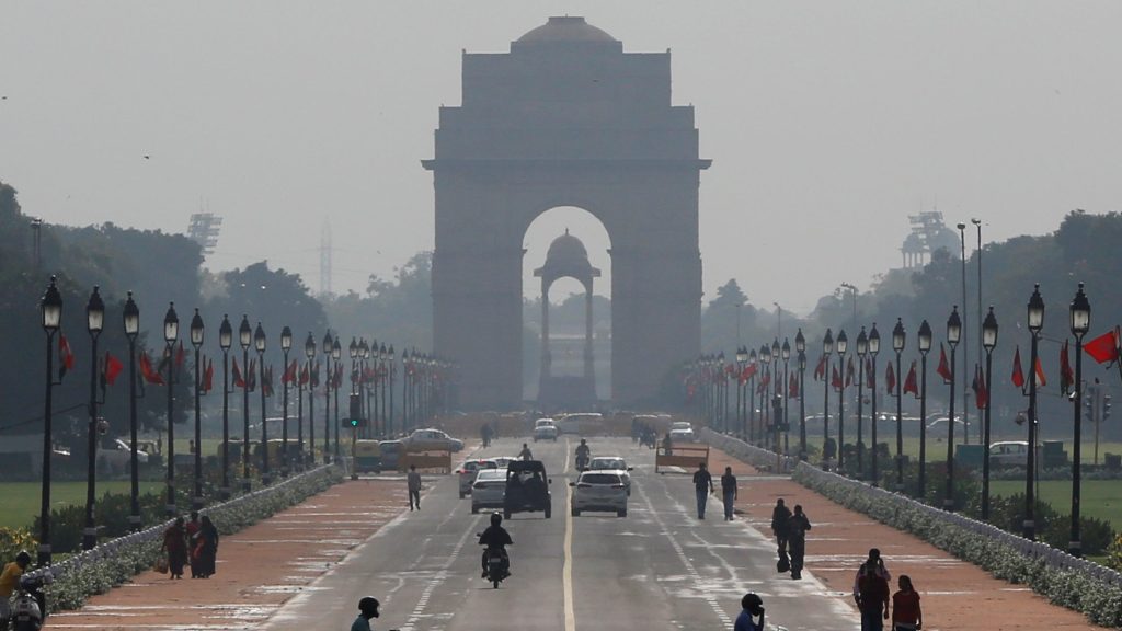 Delhi recorded a maximum temperature of 30.4 degrees Celsius on Thursday (Image/Reuters)