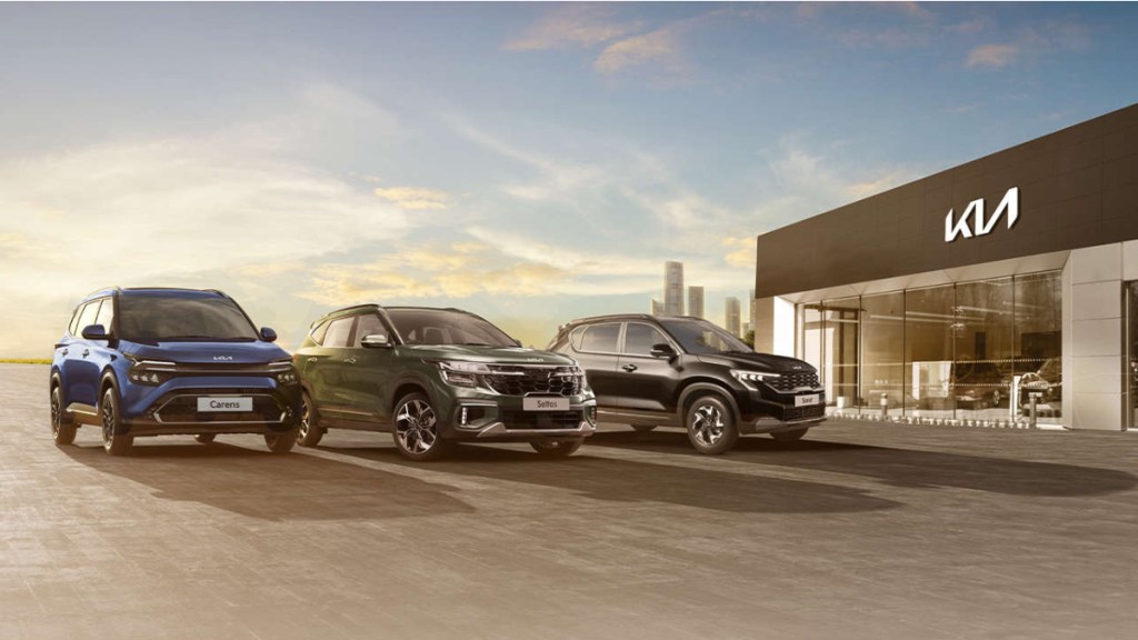 Car dealers say inventory impacting margins but car makers contest