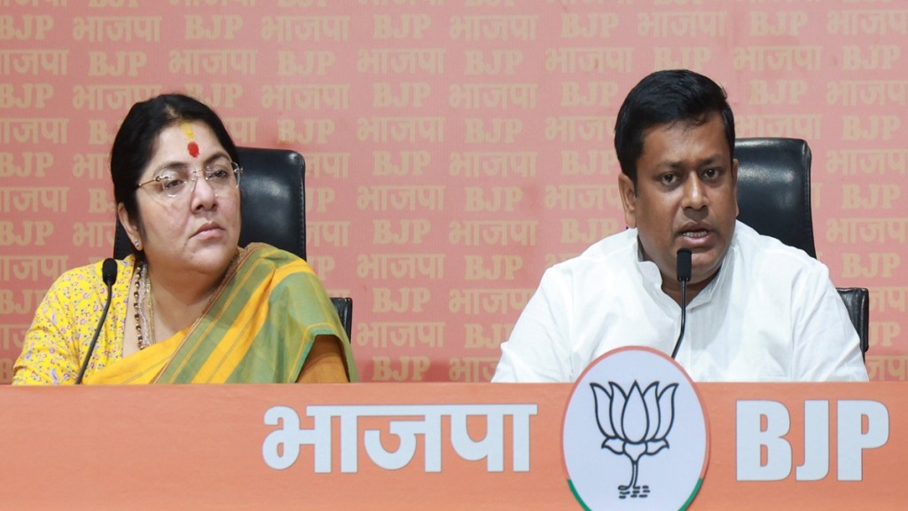 Sukanta Majumdar and Locket Chatterjee addresses a press conference at BJP Headquarters. Both have been fielded from West Bengal for Lok Sabha election. (Photo: Express/File)