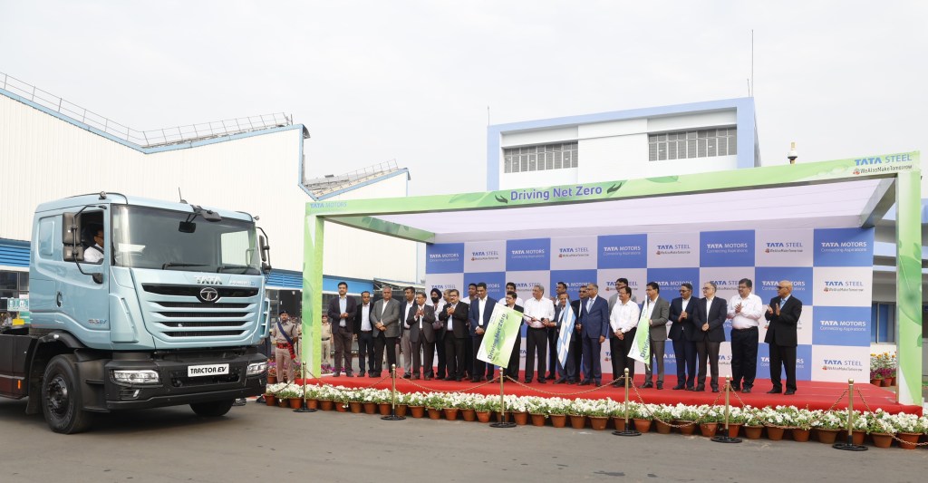 Tata Motors delivers green trucks to Tata Steel Express Mobility News