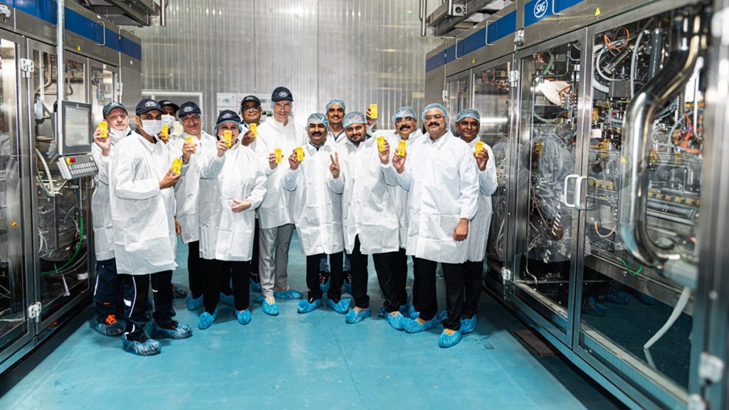 Amul Dairy, SIG filling lines, aseptic carton packs, packaging capacity, dairy market, price points, collaboration, sustainability
