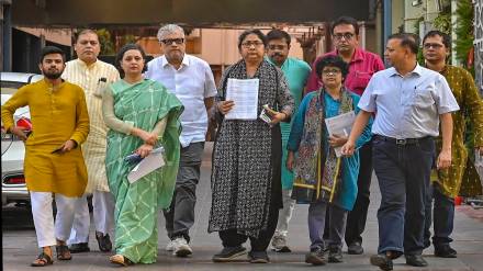 TMC leaders hold dharna outside ECI office, detained