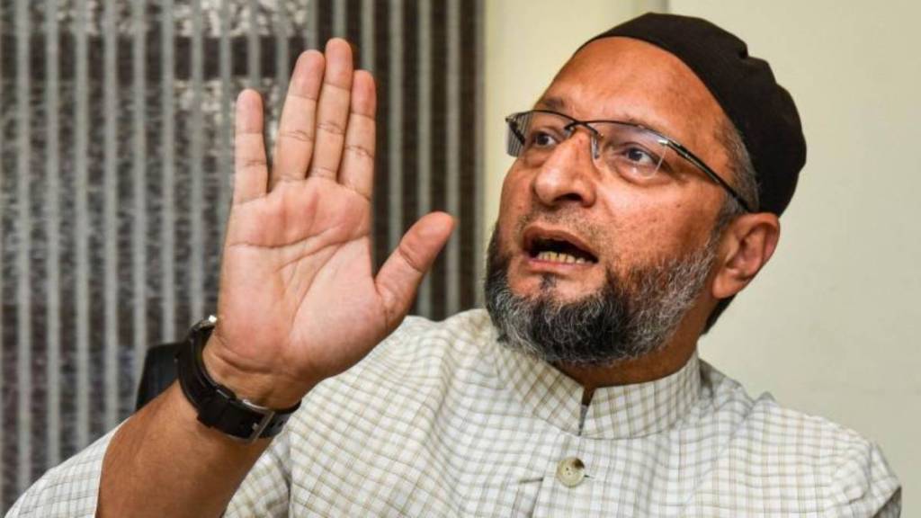Asaduddin Owaisi, aimim, aimim chief, Mukhtar Ansari, Mukhtar Ansari death, Mukhtar Ansari family, owaisi meets Mukhtar Ansari family