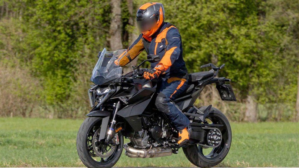 ktm 1390 super duke gt