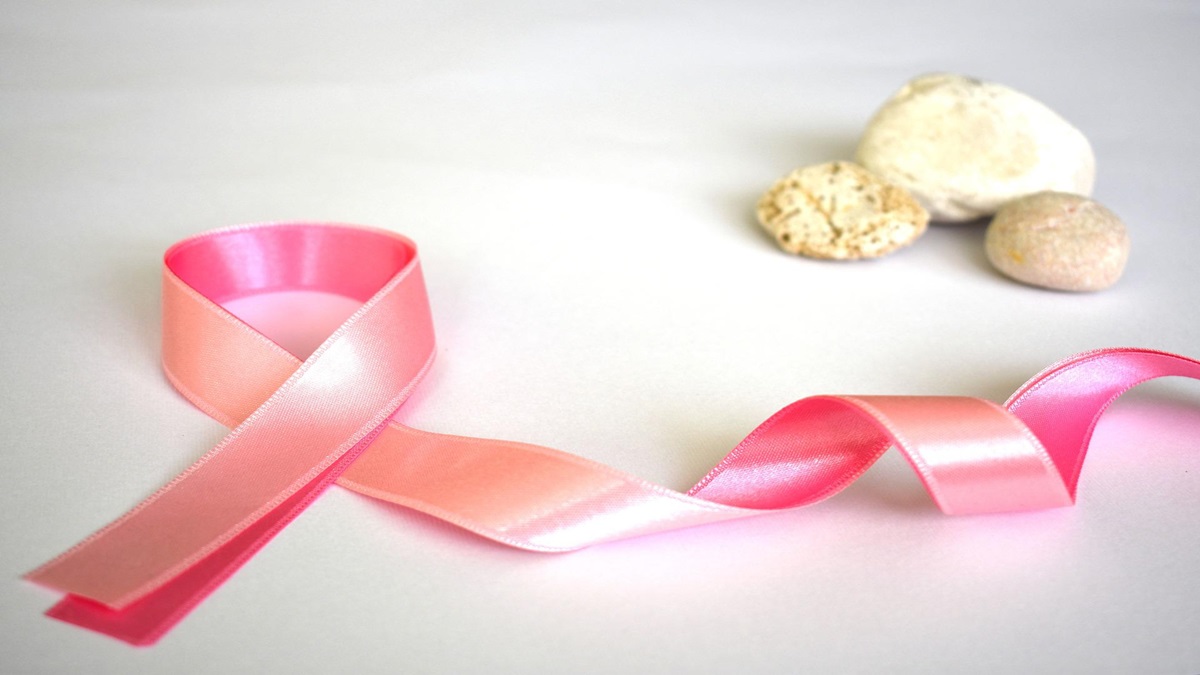 Breast cancer to cause a million deaths a year by 2040, Lancet report reveals