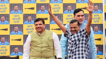 Delhi Chief Minister Arvind Kejriwal gestures on the day of a press conference after India's Supreme Court gave temporary bail to the Aam Aadmi Party's national conveyor in a liquor policy case, in New Delhi, India, May 11, 2024. REUTERS/Anushree Fadnavis