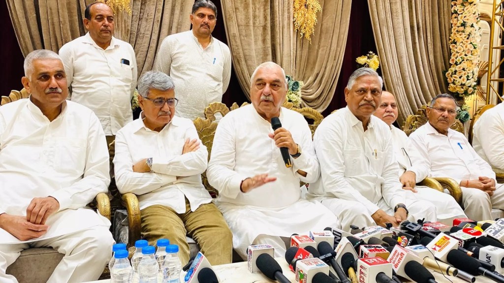 Haryana BJP government in crisis as 3 Independent MLAs support Congress