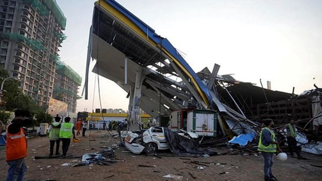 Two more bodies located under debris at Mumbai hoarding collapse site, yet to be pulled out