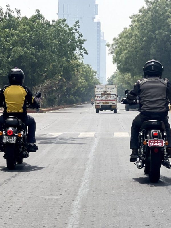 Bullet 350 Vs Jawa 350