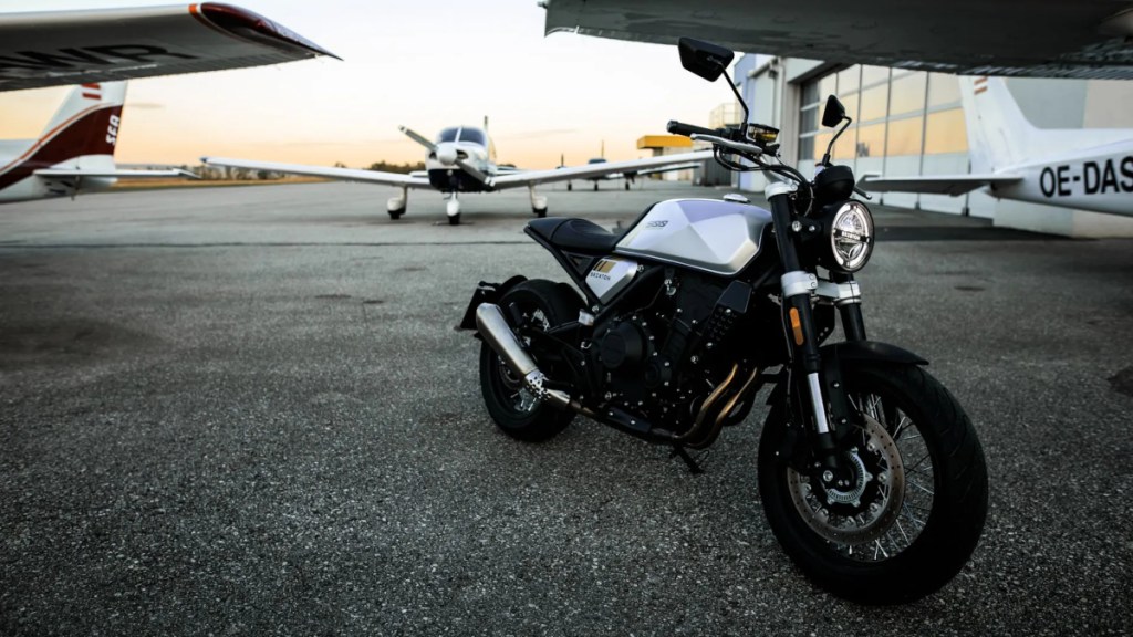 Brixton Crossfire 500X