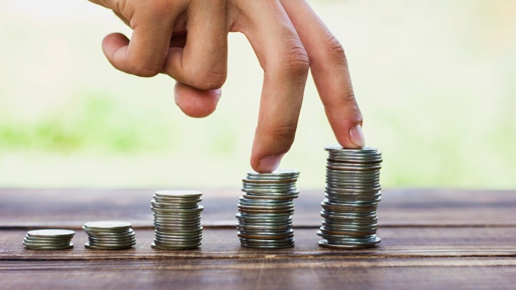 FD rates up to 8%: Last chance! These 3 special fixed deposit schemes by major banks closing soon