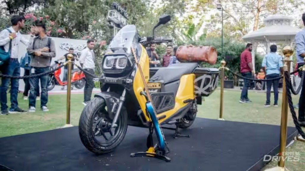 electric scooters with largest storage