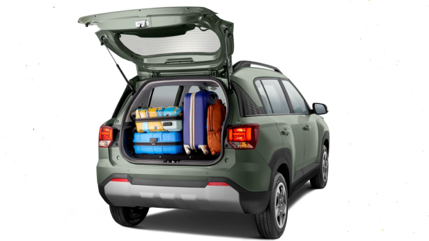 Hyundai Exter CNG boot space