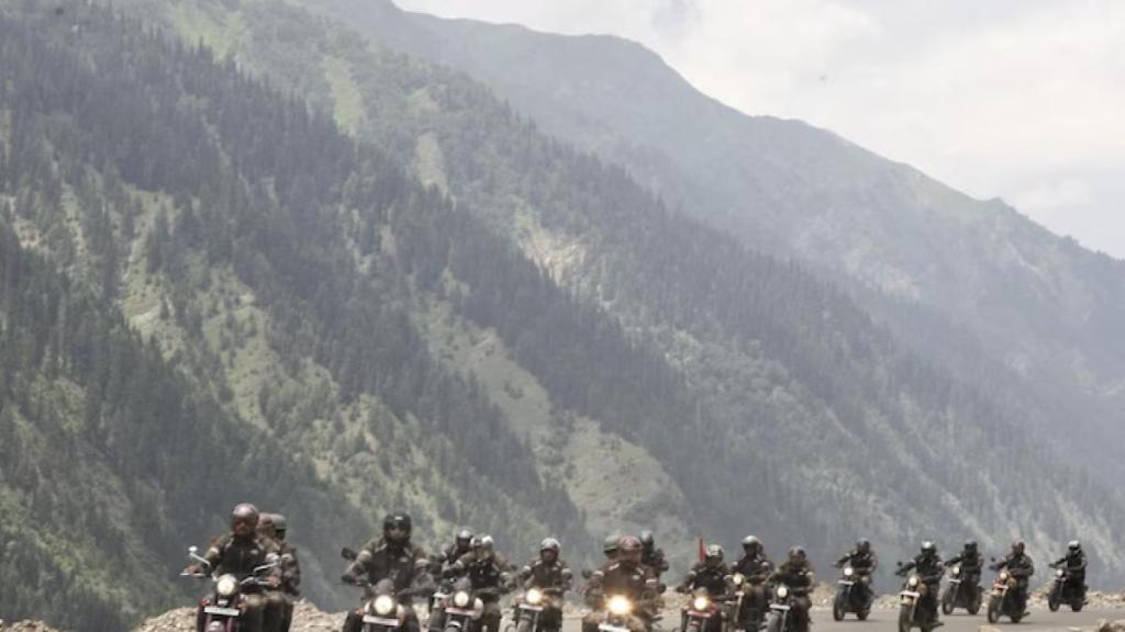 Ladakh's unusual heat wave brings travel disruption, delays; 12 flights grounded in last three days