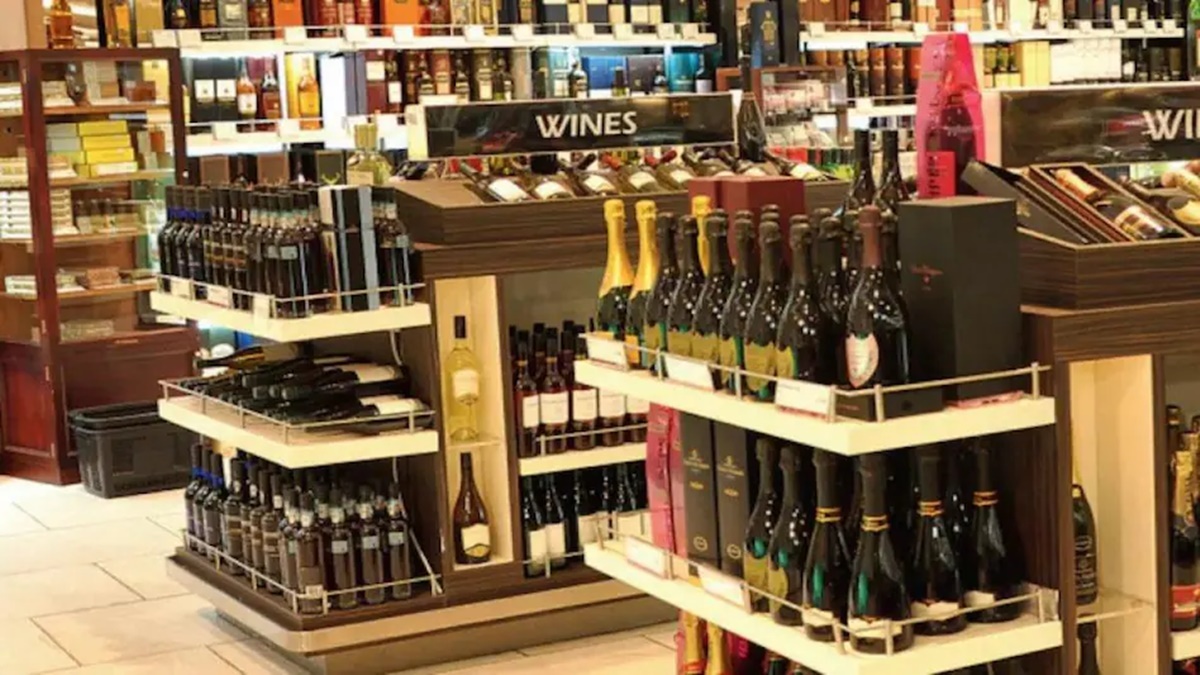 IGI Airport T3 to get first 24hour retail liquor store as Delhi govt grants licence Airlines