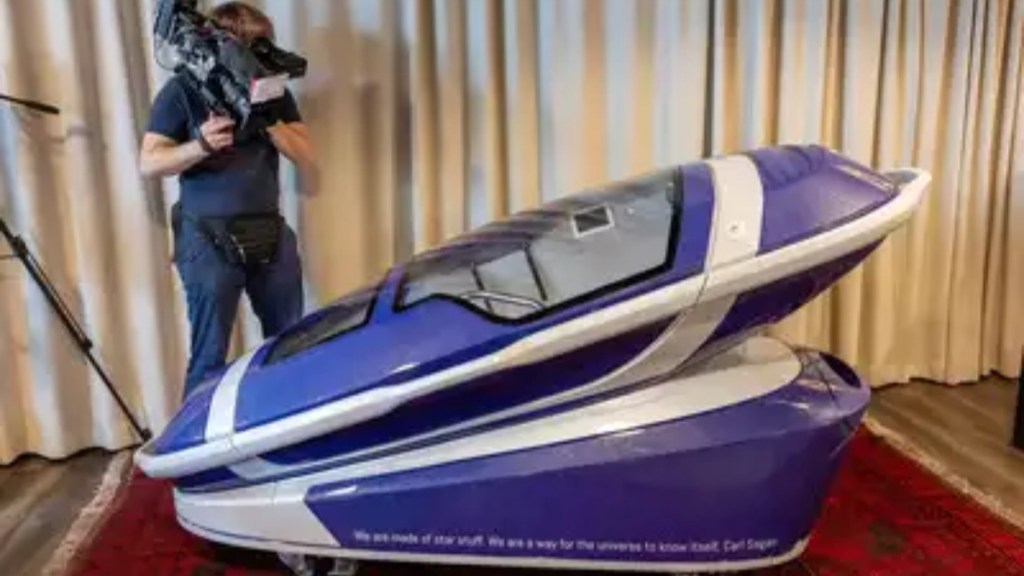 suicide pod, Switzerland, suicide in Switzerland, Switzerland suicide pods, tesla of death, tesla of euthanasia, risks of suicide pods, sarco suicide pod
