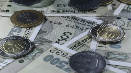 Govt revises delayed payment form for buyers to furnish additional information on pending MSME dues; check details