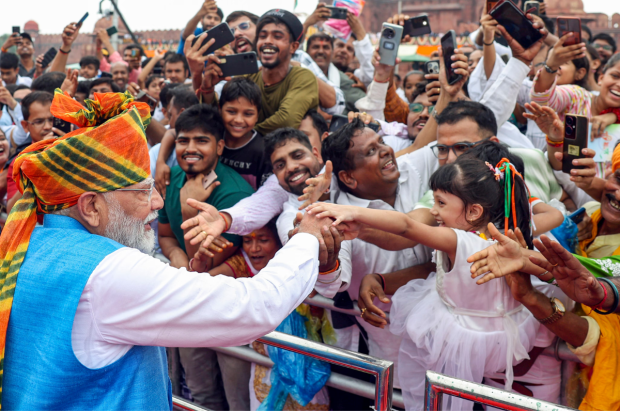 People outside Red Fort are eager to meet Prime Minister Modi. (Photo: PTI)